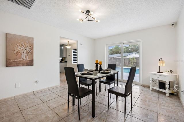 8453 MATTITUCK CIRCLE, Orlando, FL 32829