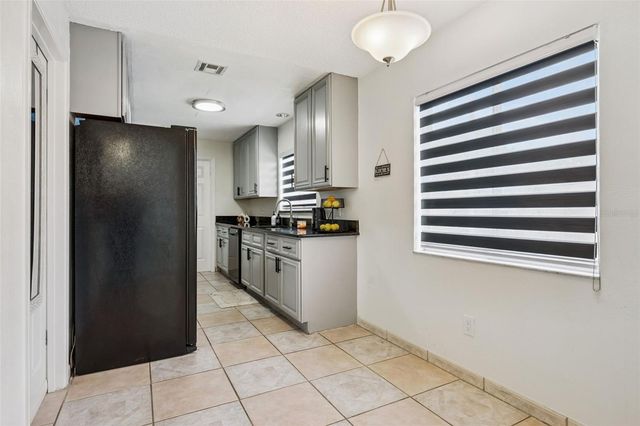 8453 MATTITUCK CIRCLE, Orlando, FL 32829