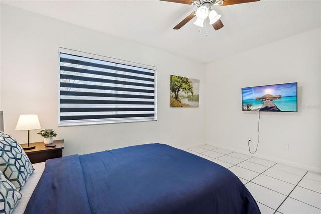 8453 MATTITUCK CIRCLE, Orlando, FL 32829