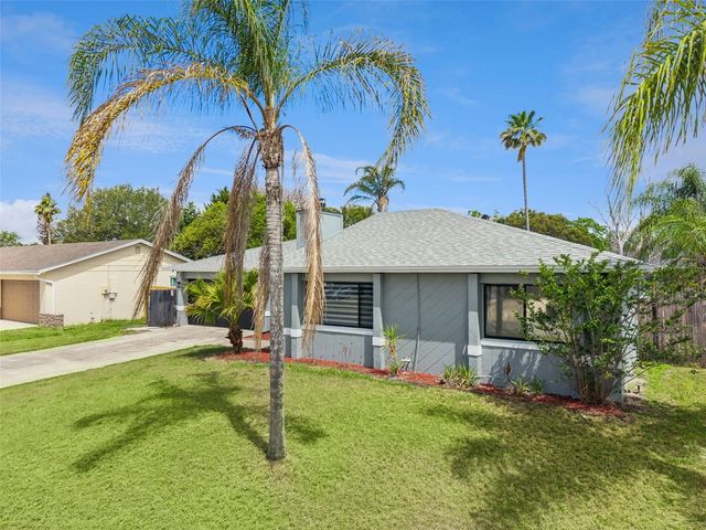 8453 MATTITUCK CIRCLE, Orlando, FL 32829