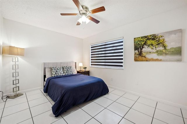 8453 MATTITUCK CIRCLE, Orlando, FL 32829