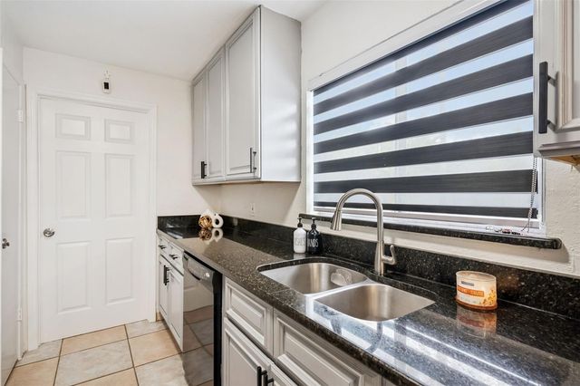 8453 MATTITUCK CIRCLE, Orlando, FL 32829