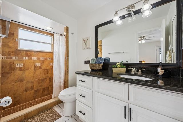 8453 MATTITUCK CIRCLE, Orlando, FL 32829