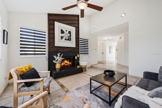 8453 MATTITUCK CIRCLE, Orlando, FL 32829