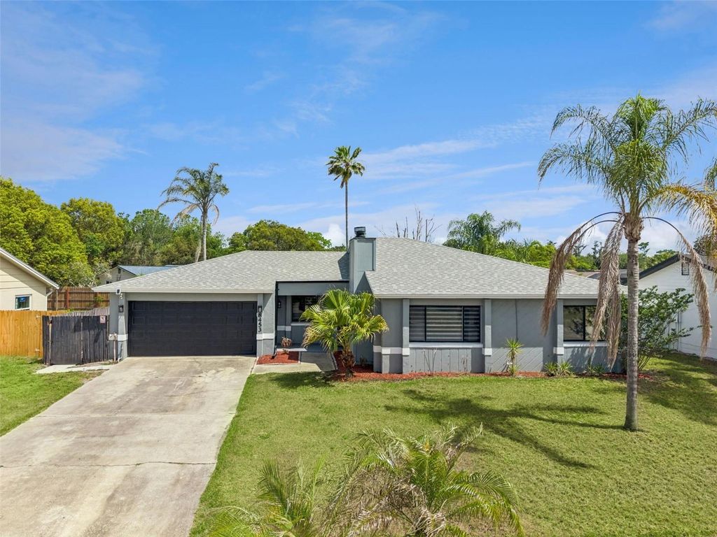 8453 MATTITUCK CIRCLE, Orlando, FL 32829