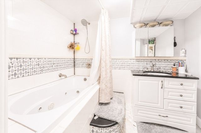 96 Stanton Ave, Revere, MA 02151