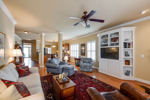 1206 Olympia Pl, Franklin, TN 37067