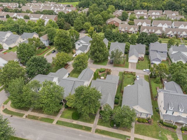 1206 Olympia Pl, Franklin, TN 37067