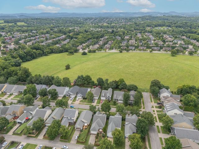 1206 Olympia Pl, Franklin, TN 37067