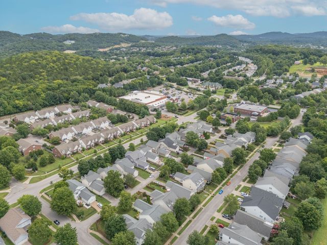 1206 Olympia Pl, Franklin, TN 37067