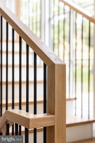 6970 WEST AVE, Chevy Chase, MD 20815