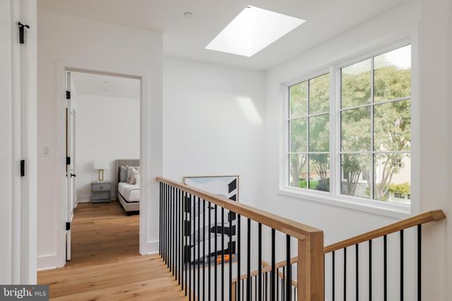 6970 WEST AVE, Chevy Chase, MD 20815