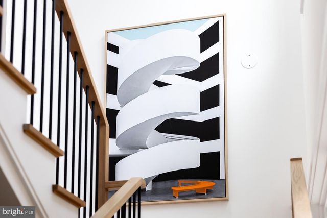 6970 WEST AVE, Chevy Chase, MD 20815