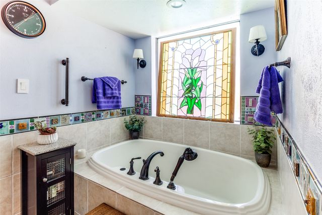 8721 Lacrosse Drive, Dallas, TX 75231