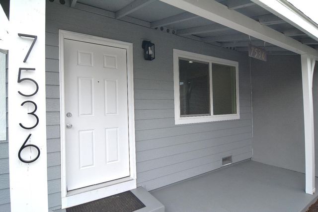 7536 Cosgrove Way, Sacramento, CA 95822