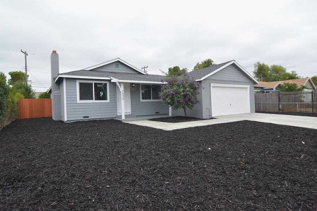 7536 Cosgrove Way, Sacramento, CA 95822