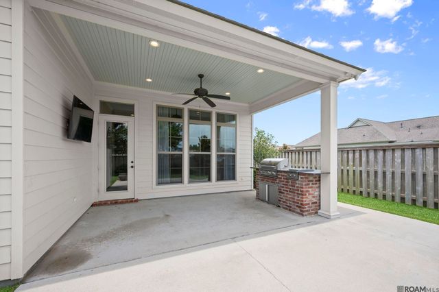 603 Glenthorne Dr, Gonzales, LA 70737