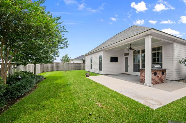 603 Glenthorne Dr, Gonzales, LA 70737
