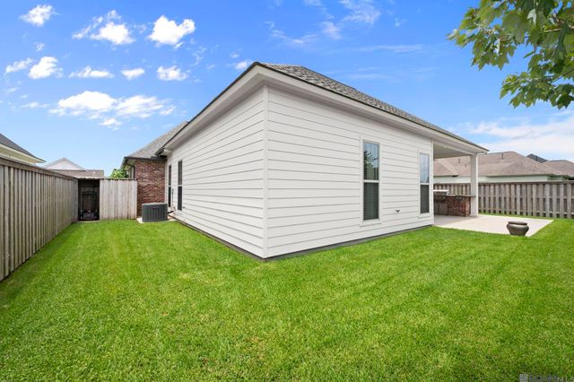 603 Glenthorne Dr, Gonzales, LA 70737