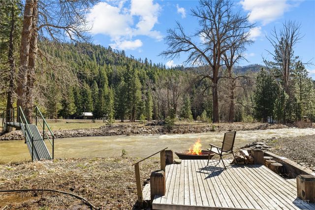 330 Swauk Creek Lane, Cle Elum, WA 98922
