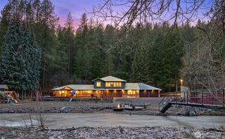 330 Swauk Creek Lane, Cle Elum, WA 98922