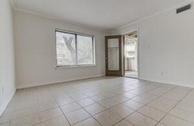 8210 Bent Tree RD 149, Austin, TX 78759