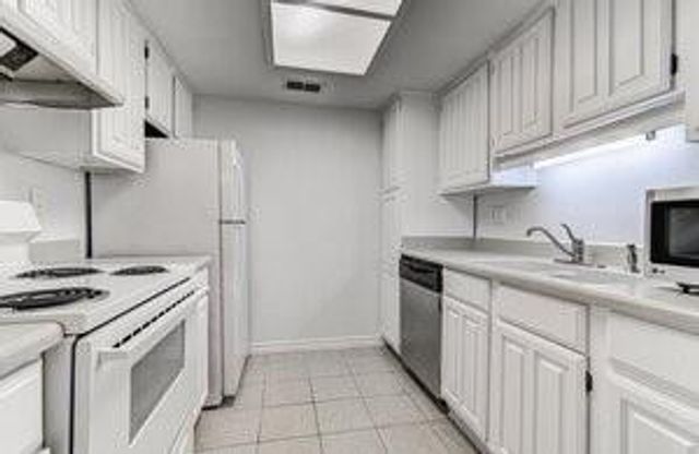 8210 Bent Tree RD 149, Austin, TX 78759
