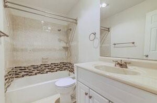 8210 Bent Tree RD 149, Austin, TX 78759