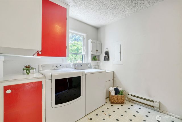 7637 NE 165th Street, Kenmore, WA 98028