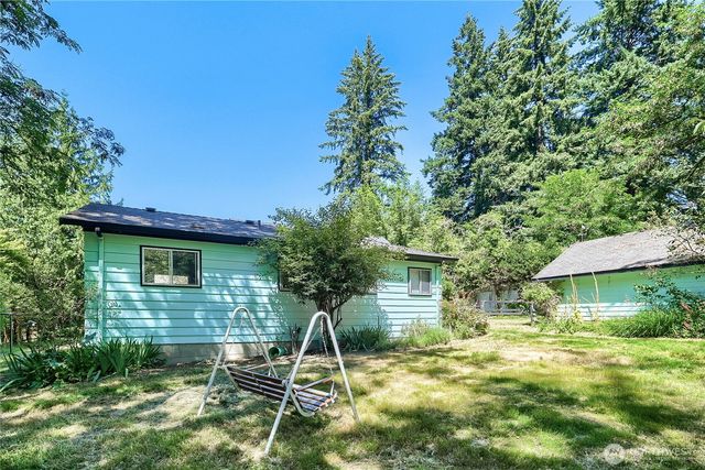 7637 NE 165th Street, Kenmore, WA 98028