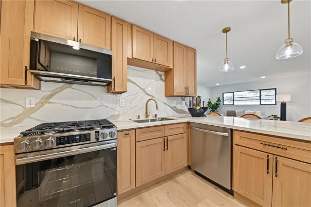 8561 Donald Circle, Huntington Beach, CA 92647