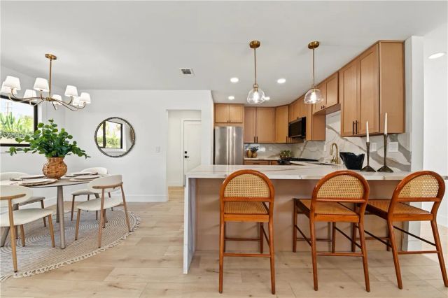 8561 Donald Circle, Huntington Beach, CA 92647