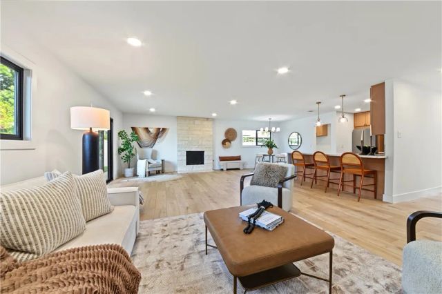 8561 Donald Circle, Huntington Beach, CA 92647
