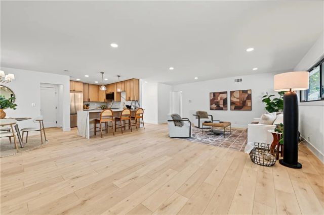 8561 Donald Circle, Huntington Beach, CA 92647