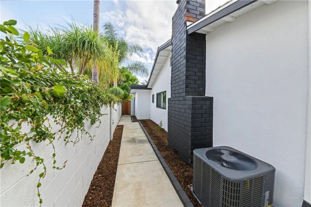 8561 Donald Circle, Huntington Beach, CA 92647