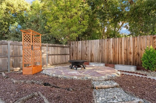 2344 Tiffany Way, Chico, CA 95926