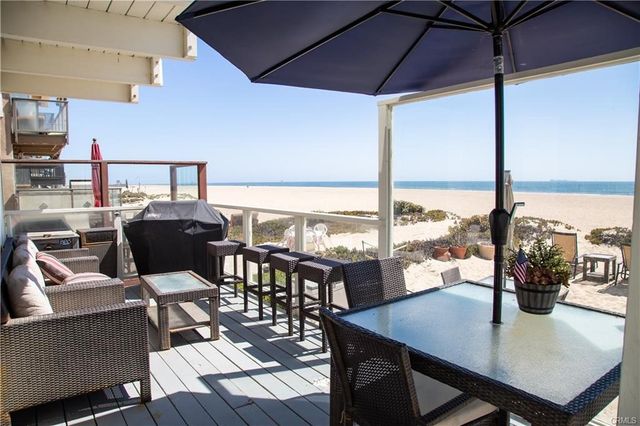 35 A Surfside, Surfside, CA 90740