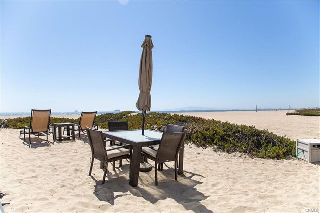 35 A Surfside, Surfside, CA 90740