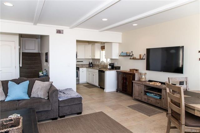 35 A Surfside, Surfside, CA 90740