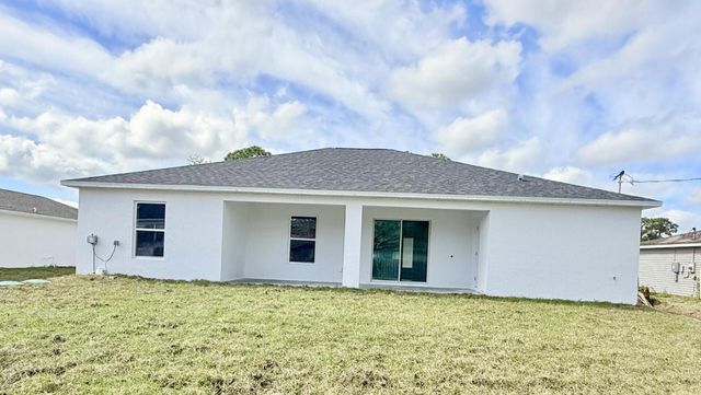 443 Treemont Avenue, Palm Bay, FL 32908