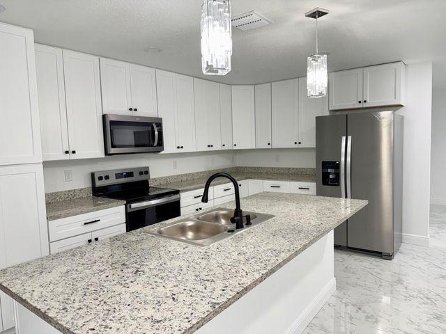 443 Treemont Avenue, Palm Bay, FL 32908