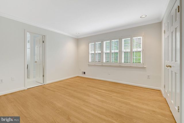 911 RAIL CT, Mclean, VA 22102
