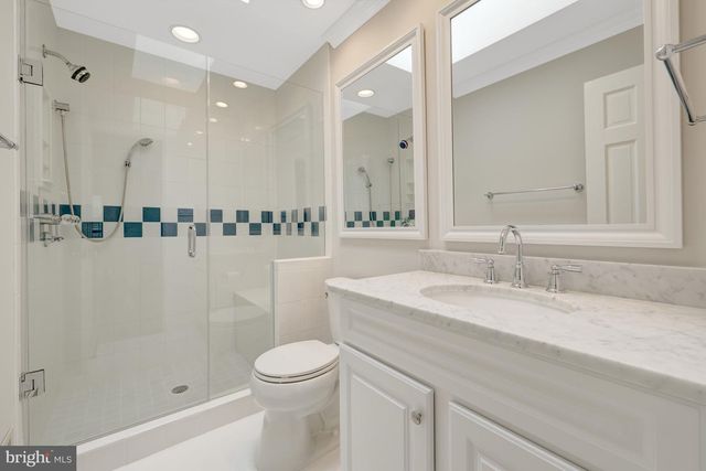 911 RAIL CT, Mclean, VA 22102