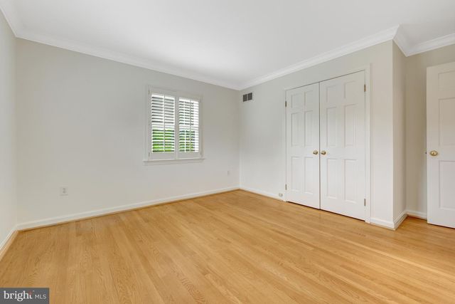 911 RAIL CT, Mclean, VA 22102