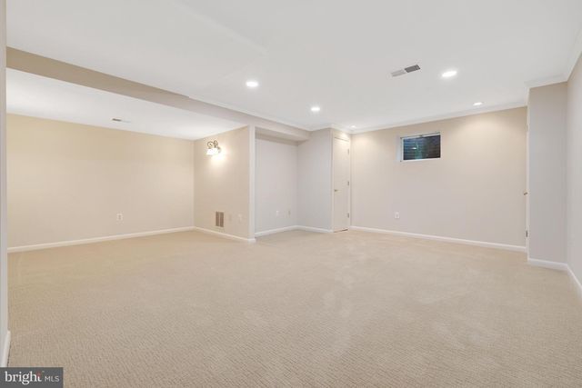 911 RAIL CT, Mclean, VA 22102