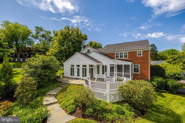 911 RAIL CT, Mclean, VA 22102