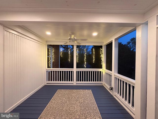 911 RAIL CT, Mclean, VA 22102