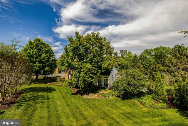 911 RAIL CT, Mclean, VA 22102