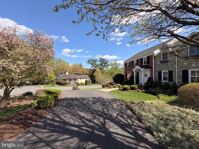 911 RAIL CT, Mclean, VA 22102