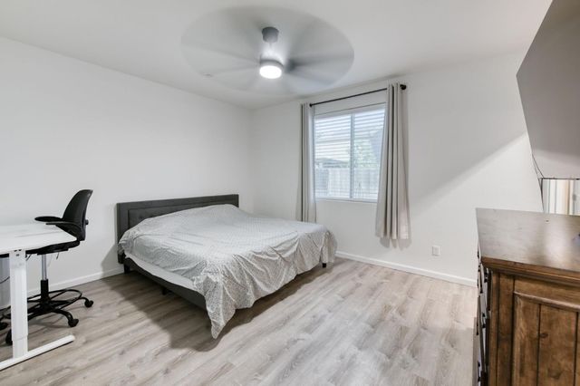 1148 S Filbert Avenue, Fresno, CA 93727